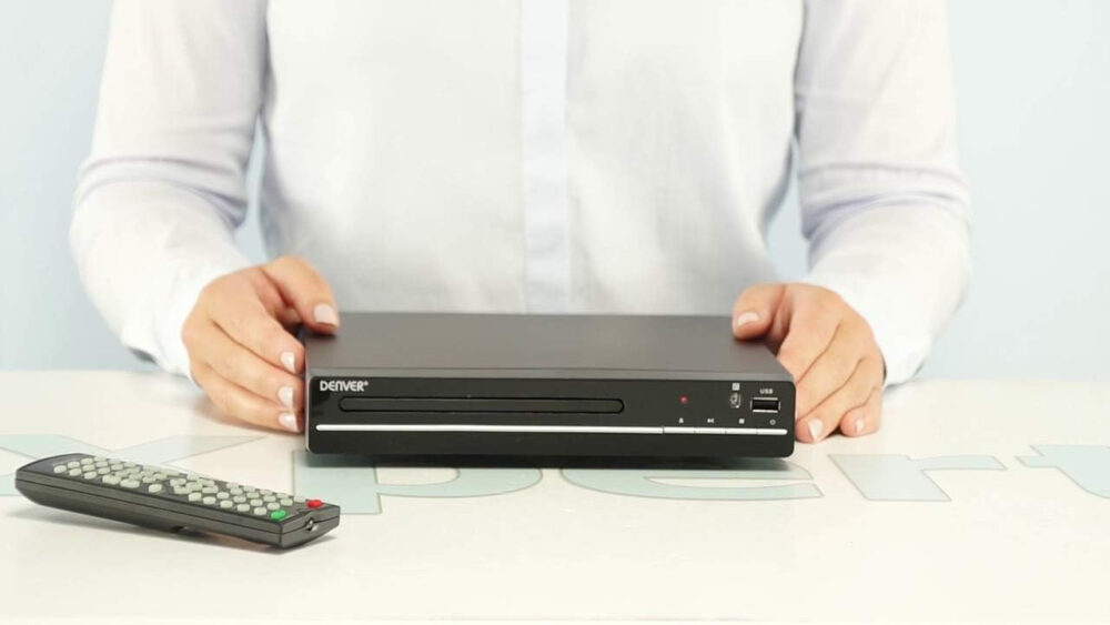 Denver DVH-7787 Compact Multi Region DVD Player - Image 3